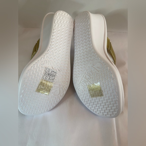 Skechers Rumblers Neon Gold Slide Sandals - Picture 6 of 7